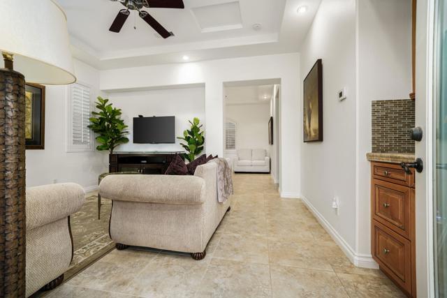 52395 Whispering Way, La Quinta CA: https://media.crmls.org/mediaz/f8ccaec1-c76f-45a7-aeae-91ea04ff072f.jpg