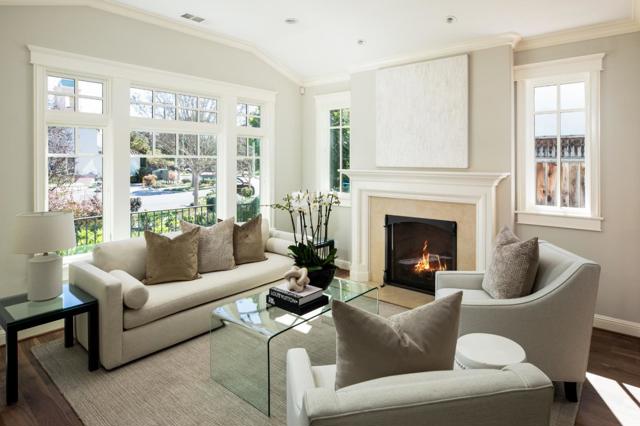 484 Orange Avenue, Los Altos CA: https://media.crmls.org/mediaz/f8ceb733-593b-47c7-9199-e33a1ca82eae.jpg