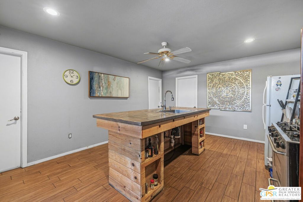 MLS #25602539PS image #9