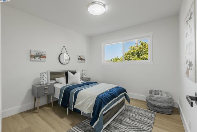 1568 Fallen Leaf Dr, Milpitas CA: https://media.crmls.org/mediaz/f8cf83a9-fcbe-4fbc-909d-0de154df770f.jpg