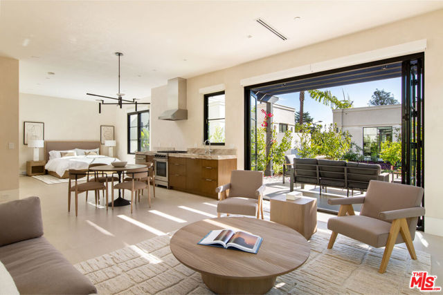 1437 S Jameson Lane, Montecito CA: https://media.crmls.org/mediaz/f8d064ef-ab87-4f28-b3f0-2308da9d9ee3.jpg