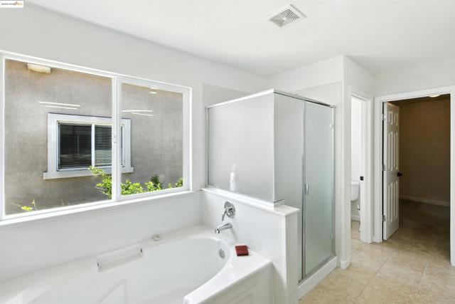 78 Vella Circle, Oakley CA: https://media.crmls.org/mediaz/f8d0cbf8-34a4-44d0-b7ea-b99bf13b9b77.jpg