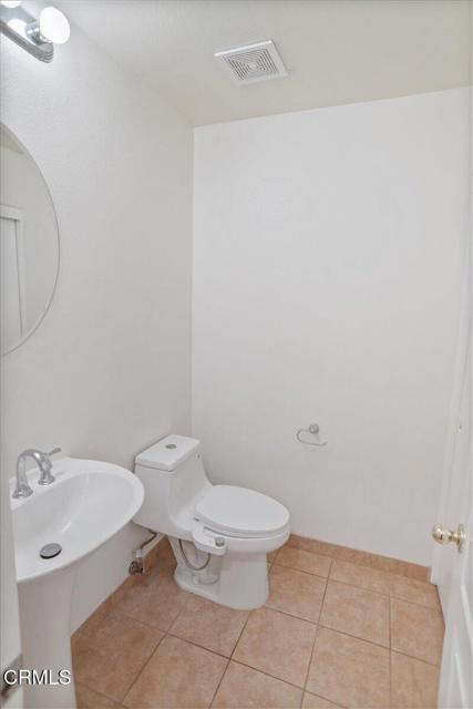 Detail Gallery Image 10 of 16 For 18114 Flynn Dr #3602,  Santa Clarita,  CA 91387 - 3 Beds | 2/1 Baths