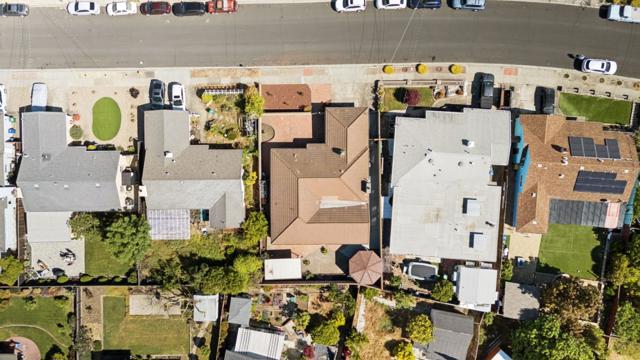 271 Goodrich Street, Hayward CA: https://media.crmls.org/mediaz/f8d11d20-e5c3-49d4-8cc5-53f1e78430eb.jpg