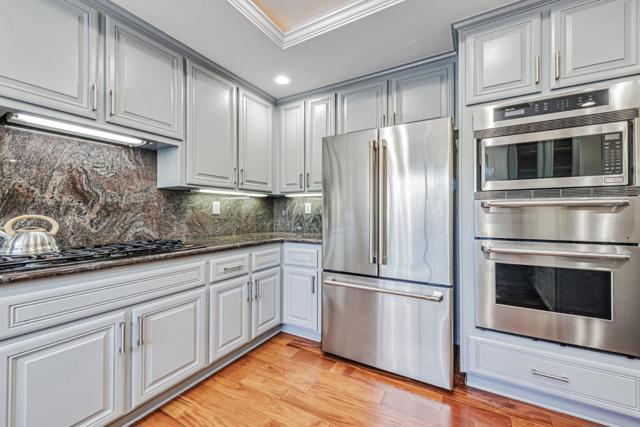 100 Danbury Lane, Redwood City CA: https://media.crmls.org/mediaz/f8d15443-3ffa-418a-b79d-e5e448ed4035.jpg