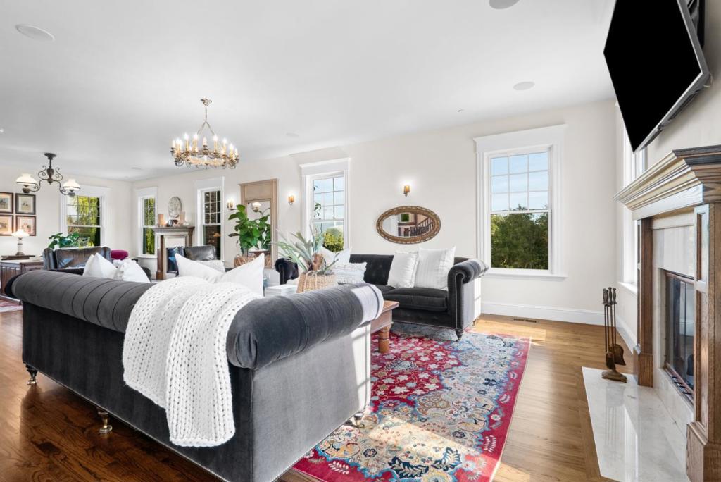 MLS #ML82020660 image #22