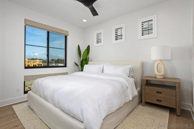1136 Molara Lane, Encinitas CA: https://media.crmls.org/mediaz/f8d19ffb-b3d5-4ecb-9f5d-03c477e0c0c8.jpg