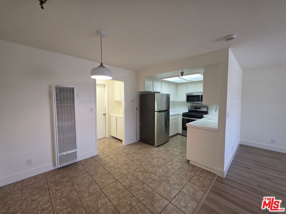 3204 W 139th Street #2