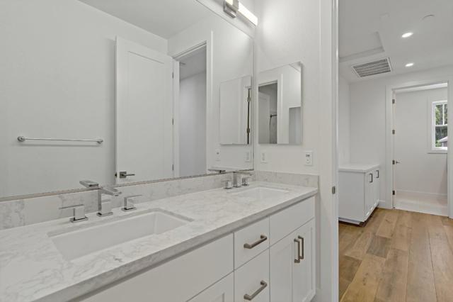 18825 Montalvo Oaks Circle, Monte Sereno CA: https://media.crmls.org/mediaz/f8d2f52a-f721-46e1-a085-829d43b35751.jpg
