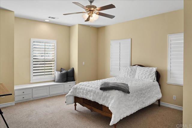 38161 Butterfly Court, Yucaipa CA: https://media.crmls.org/mediaz/f8d32a95-f34b-4daa-991a-c3c1f175651c.jpg