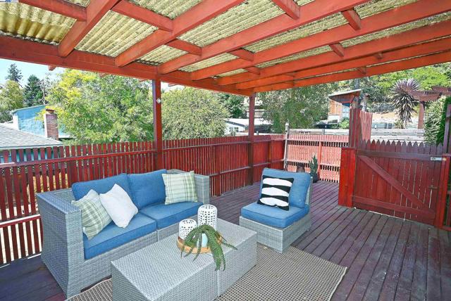 2081 Strang Ave, San Leandro CA: https://media.crmls.org/mediaz/f8d4095b-9dfe-448b-9808-250ae70d05a0.jpg