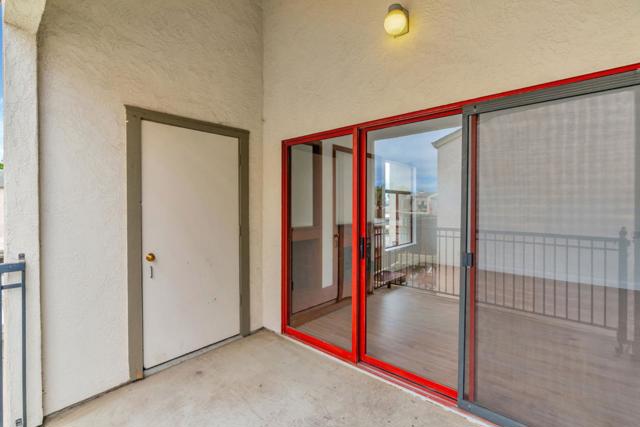 2416 N Main Street, Salinas CA: https://media.crmls.org/mediaz/f8d47c25-1fd7-4621-9200-e207798870c0.jpg
