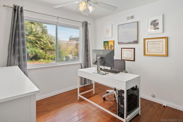 4357 Mount Hukee Ave, San Diego CA: https://media.crmls.org/mediaz/f8d4bbca-6daa-46c8-91e1-ebd81e6b98ce.jpg