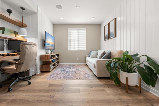 Detail Gallery Image 25 of 44 For 13085 Olympus Cir #1,  Poway,  CA 92064 - 3 Beds | 2/1 Baths