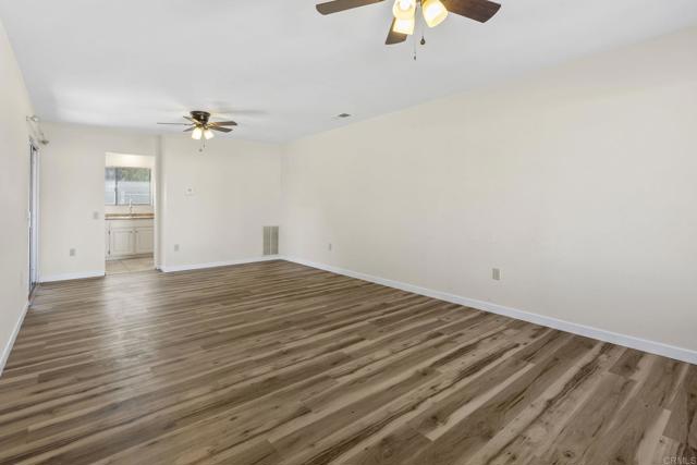 1523 Temple Heights Drive, Oceanside CA: https://media.crmls.org/mediaz/f8d7fee0-2fc5-43a2-b499-6712155513bb.jpg