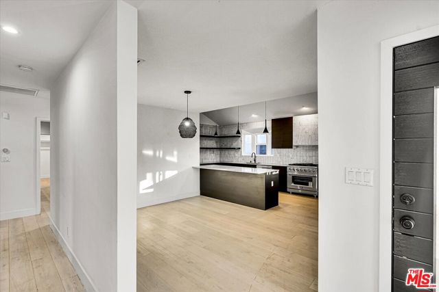 4122 S Bronson Avenue, Los Angeles CA: https://media.crmls.org/mediaz/f8d807a9-51ea-4322-98af-60f16f51e134.jpg