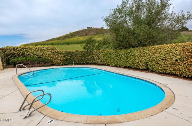 Detail Gallery Image 20 of 22 For 331 Northgate Dr #D,  Goleta,  CA 93117 - 3 Beds | 2 Baths