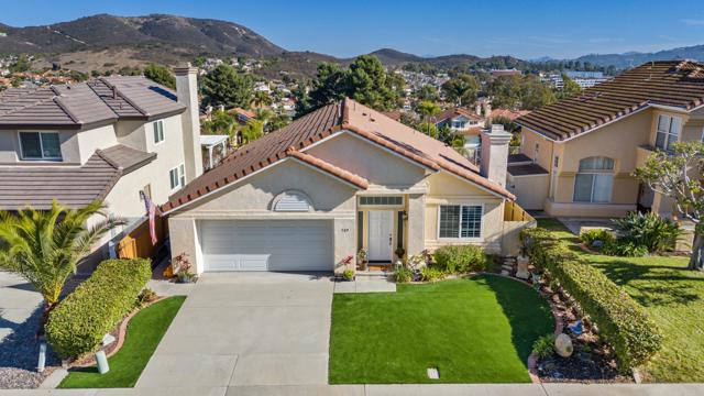 Detail Gallery Image 2 of 46 For 509 Avenida Verde, San Marcos,  CA 92069 - 3 Beds | 2 Baths