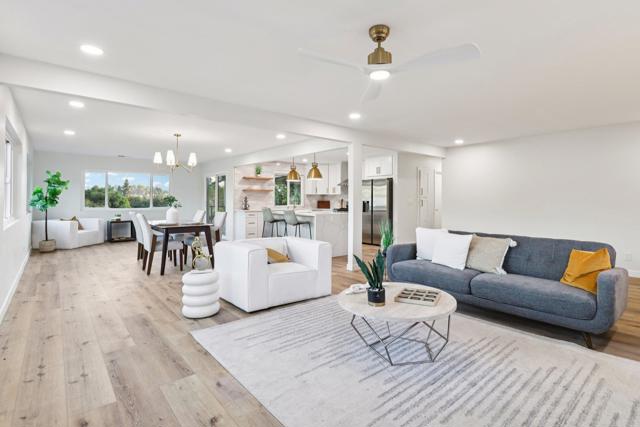 1917 Friendly Drive, Vista CA: https://media.crmls.org/mediaz/f8dbedc1-cb74-4bbe-a64c-e815cc53ea12.jpg