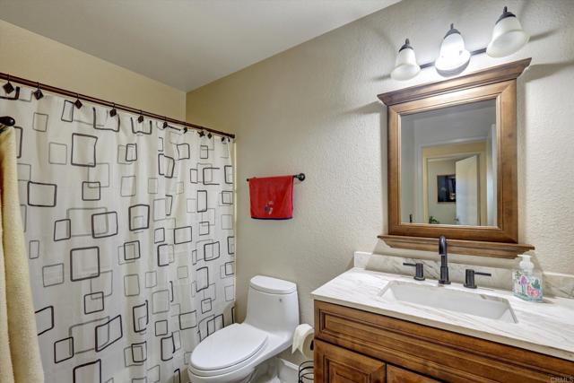 Detail Gallery Image 13 of 36 For 108 Blue Ash Ct, Encinitas,  CA 92024 - 3 Beds | 2 Baths