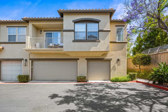 Detail Gallery Image 1 of 39 For 638 Sumner Way #2,  Oceanside,  CA 92058 - 4 Beds | 2/1 Baths