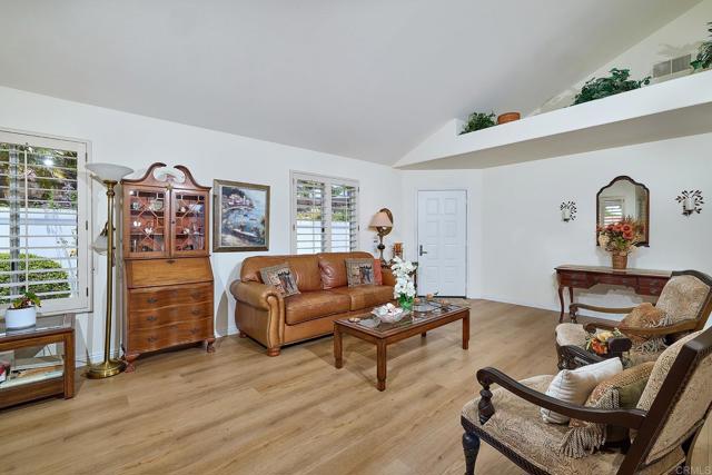 Detail Gallery Image 9 of 36 For 5085 Siros Way, Oceanside,  CA 92056 - 2 Beds | 2 Baths
