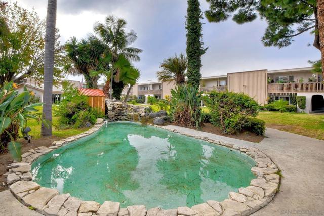 285 Moss St, Chula Vista, California 91911, 2 Bedrooms Bedrooms, ,1 BathroomBathrooms,Condominium,For Sale,Moss St,250019907SD