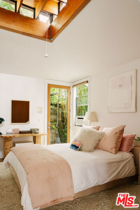 803 Boccaccio, Venice CA: https://media.crmls.org/mediaz/f8e09ba8-ce41-47bd-aa11-66dccc5a52b1.jpg