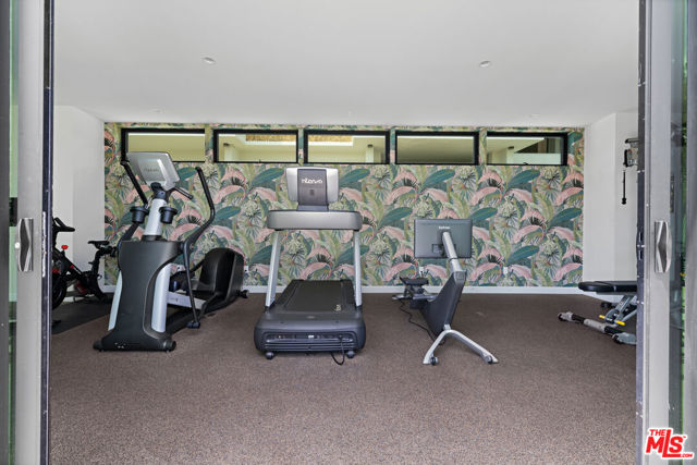 8787 Shoreham Drive, West Hollywood CA: https://media.crmls.org/mediaz/f8e1317d-f776-466a-bbe0-b7a199ac33c9.jpg