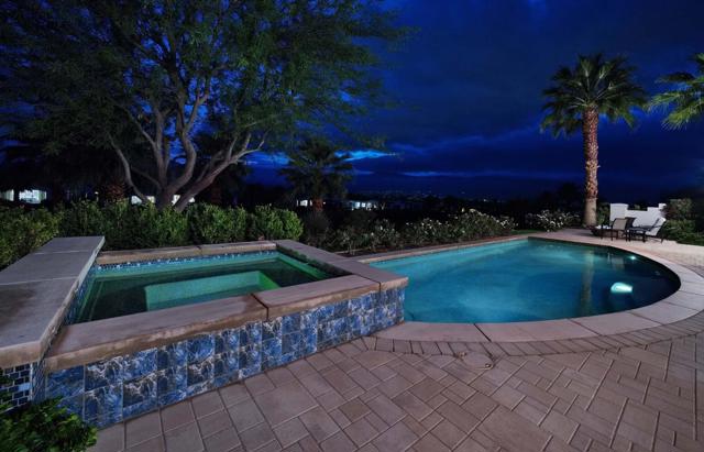 75757 Via Stia, Indian Wells CA: https://media.crmls.org/mediaz/f8e26742-9d00-4ea2-816d-830ca92b0294.jpg