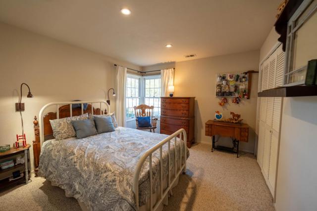 434 Oak Avenue, Greenfield CA: https://media.crmls.org/mediaz/f8e27328-a137-453f-9643-071e5b0d6bf1.jpg