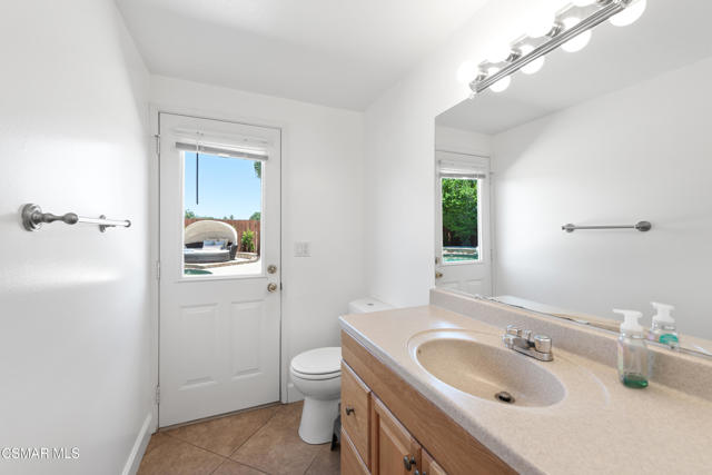 2763 Michael Drive, Newbury Park CA: https://media.crmls.org/mediaz/f8e2800e-3e17-43db-9b83-c9b4d6113a99.jpg