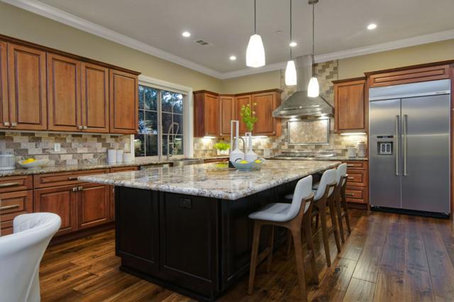1570 Keesling Avenue, San Jose CA: https://media.crmls.org/mediaz/f8e2c294-3286-4575-9873-6ebf14572946.jpg