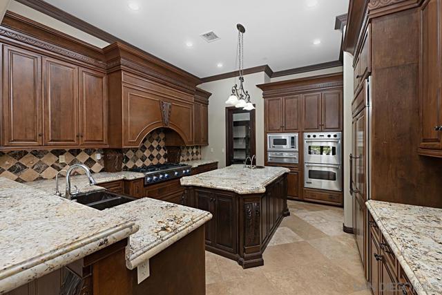 Image 18 of 44 For 3745 Vista Pointe