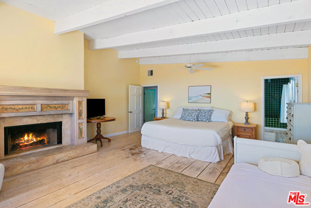 2302 Latigo Canyon Road, Malibu CA: https://media.crmls.org/mediaz/f8e33523-29e8-4997-8529-5d114ce2b0a4.jpg