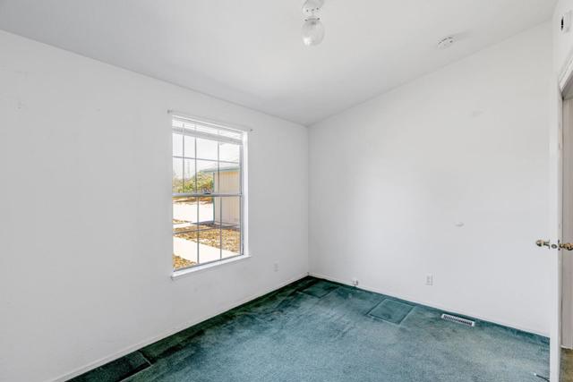 501 Trail Drive, Moss Landing CA: https://media.crmls.org/mediaz/f8e3d20c-a6cb-4704-b18e-8df8c6fbdf0b.jpg