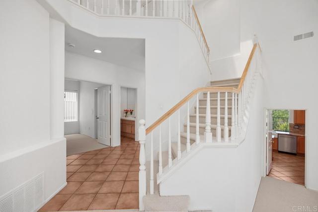 9378 Chabola Road, San Diego CA: https://media.crmls.org/mediaz/f8e45602-676b-42c7-9035-02faea7b1aec.jpg