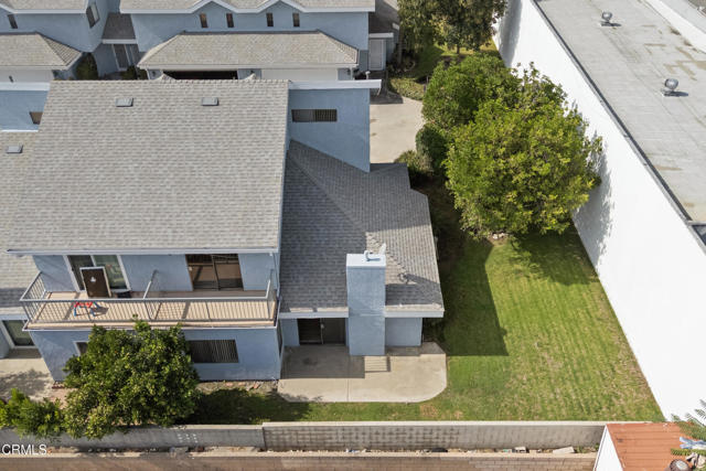 823 Earlham Street, Pasadena CA: https://media.crmls.org/mediaz/f8e5015a-05cc-4fd4-aecf-71bfba586bb1.jpg