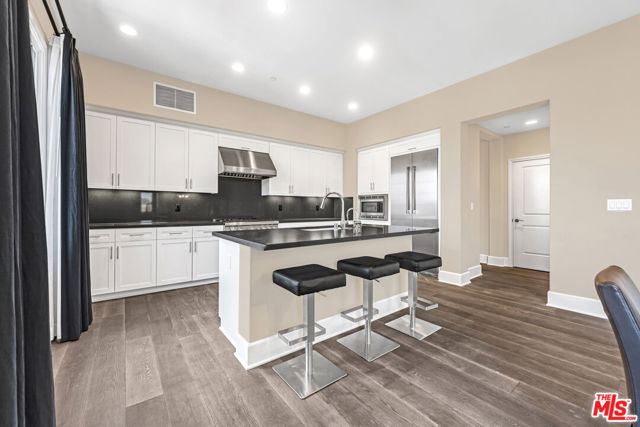 23500 Park Sorrento, H41 photo 4