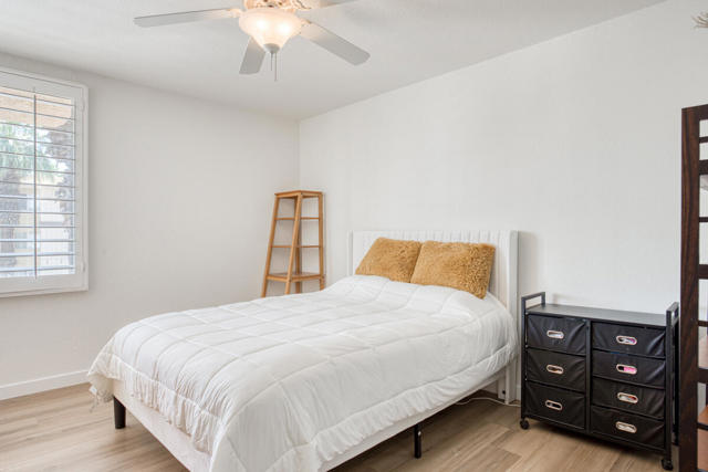 400 N Sunrise Way, Palm Springs CA: https://media.crmls.org/mediaz/f8e732e3-7ac4-4763-a6d7-ac316aa54eff.jpg