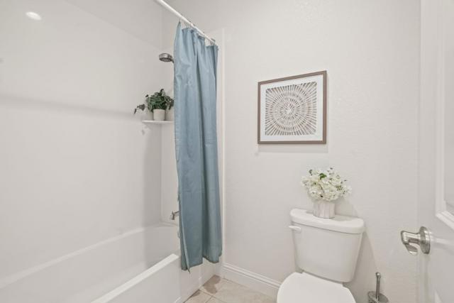 29732 Cantera Drive, Hayward CA: https://media.crmls.org/mediaz/f8e7653b-1572-42b5-9039-9275e0c4a3b8.jpg