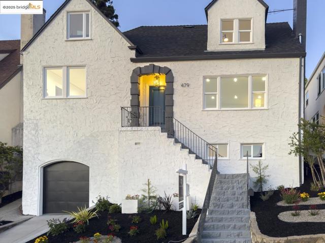 479 Kentucky Ave, Berkeley CA: https://media.crmls.org/mediaz/f8e7e293-5dde-443a-9896-8b40d0c15b4b.jpg