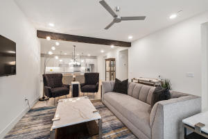 211 The, Palm Springs CA: https://media.crmls.org/mediaz/f8e7e8e0-8fa4-4e85-9d19-624f0d15ad4c.jpg
