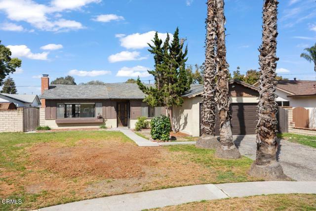 445 Mara Avenue, Ventura CA: https://media.crmls.org/mediaz/f8e97895-c2aa-432d-a836-2ae50527bb92.jpg