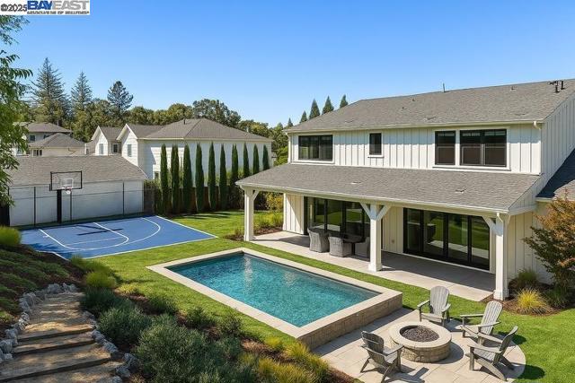 2621 Royal Oaks Dr, Alamo CA: https://media.crmls.org/mediaz/f8ea4774-8451-4d31-a3b4-29542ce8c427.jpg
