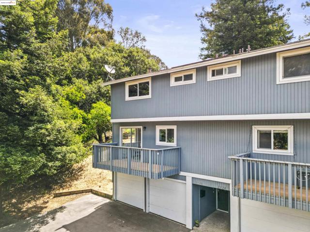 2326 D St, Hayward CA: https://media.crmls.org/mediaz/f8eb721c-571d-41bc-8ba2-7a4eef0b505a.jpg