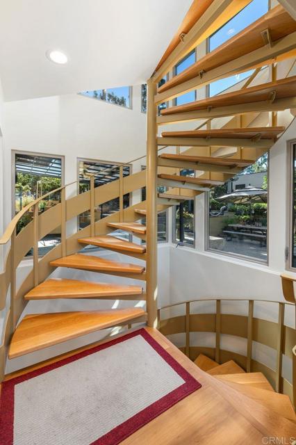Detail Gallery Image 17 of 60 For 1859 Zapo St, Del Mar,  CA 92014 - 5 Beds | 4/1 Baths