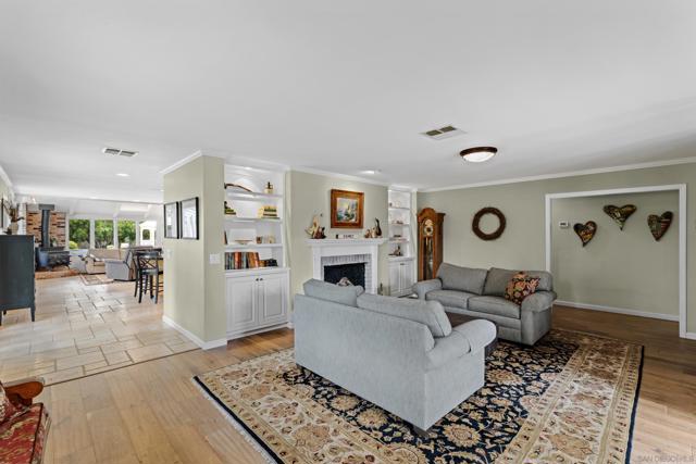16327 Woodson View Rd, Poway CA: https://media.crmls.org/mediaz/f8ee9f2e-4654-4ecb-a075-a608001e73ba.jpg