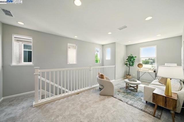 218 Stratus Cmn, Livermore CA: https://media.crmls.org/mediaz/f8eec288-10ef-423e-81be-80acf5aa0b41.jpg