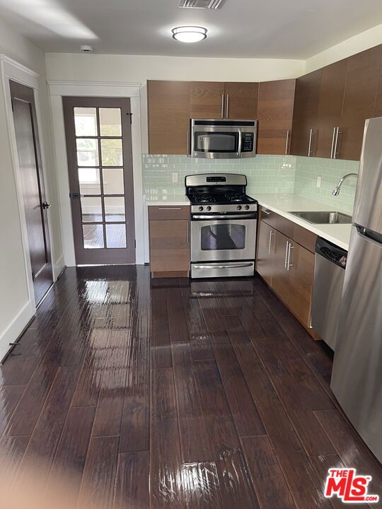 1206 North Orange Grove Avenue photo 19